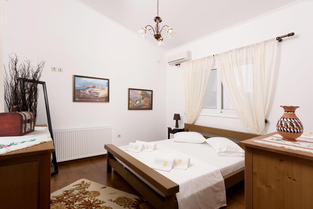Villa Dimitra เกนนาดี ภายนอก รูปภาพ